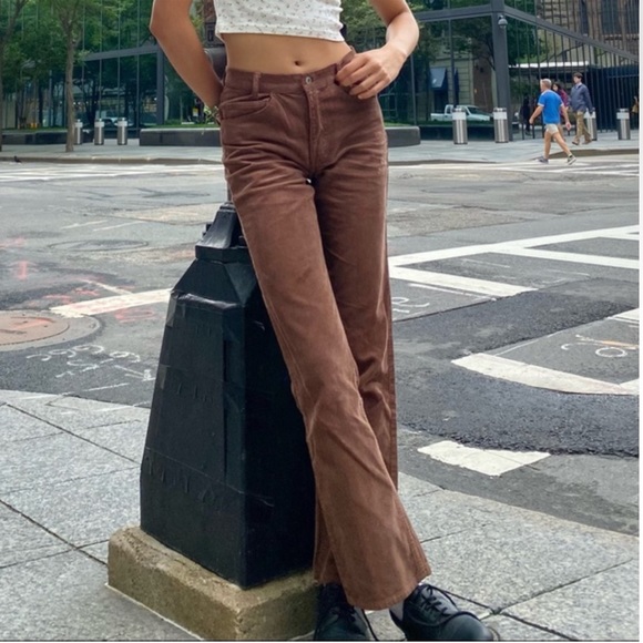 Brandy Melville Jada Jeans - Picture 2 of 2